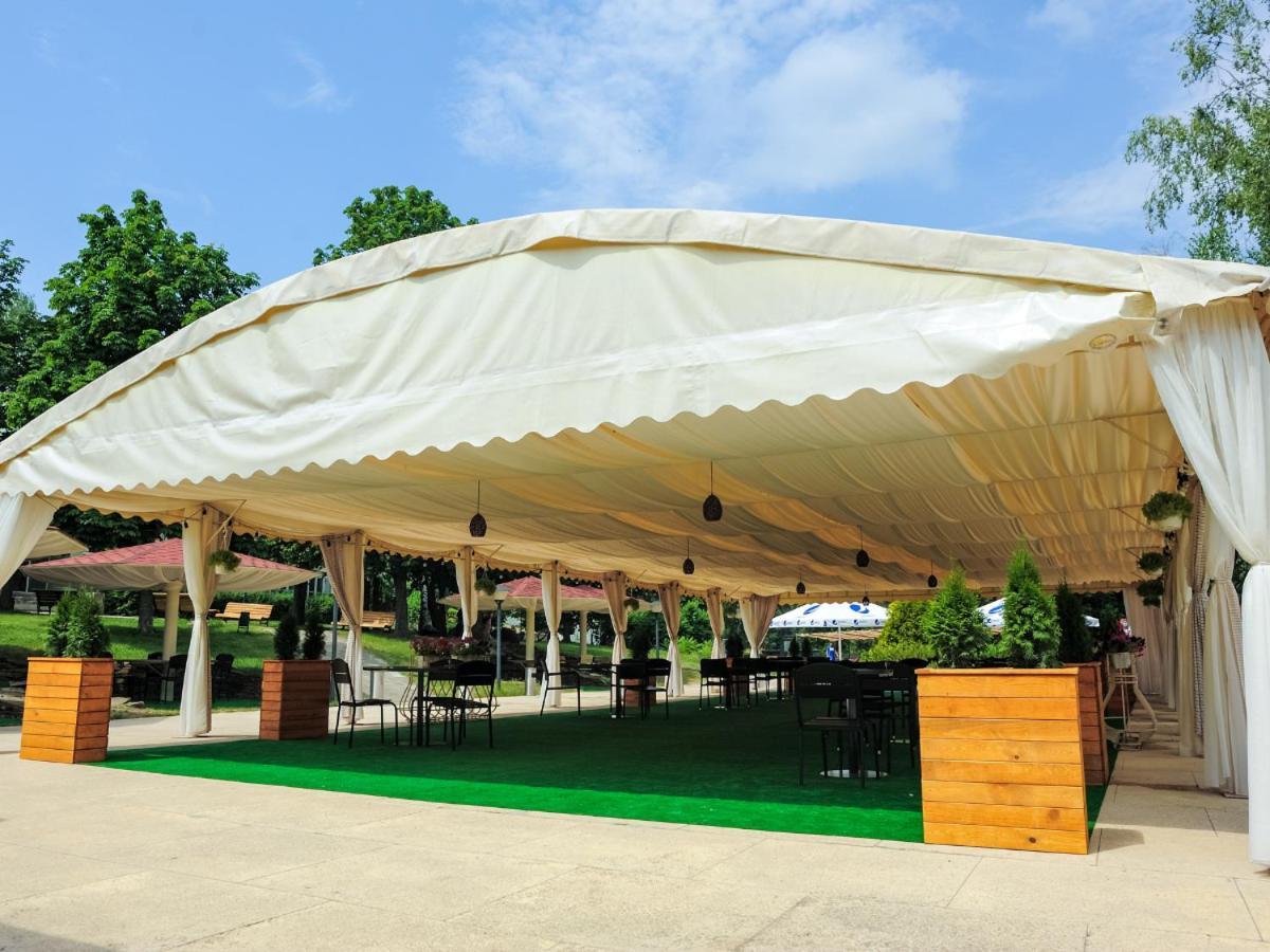 Carnaval Resort & Spa Koropovo Exterior photo