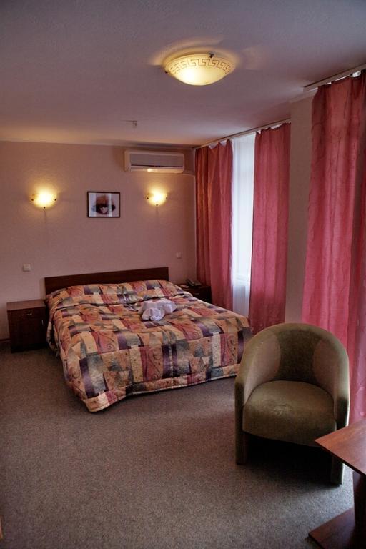 Carnaval Resort & Spa Koropovo Room photo